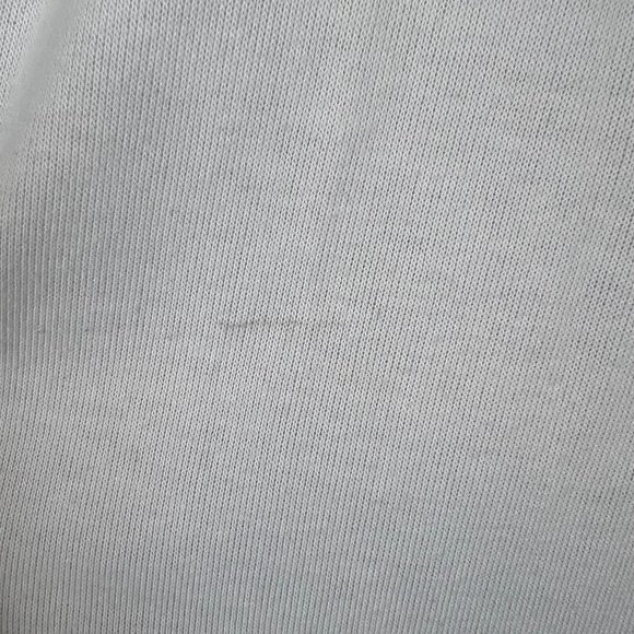 ACTING PRO TANK TOP SIZE MEDIUM WHITE AND BLACK WITH FLORAL AND FEATHER DESIGN - Picture 5 of 5